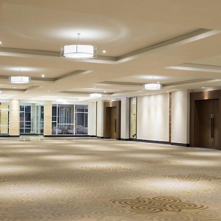 Four Points By Sheraton Makassar Exterior photo