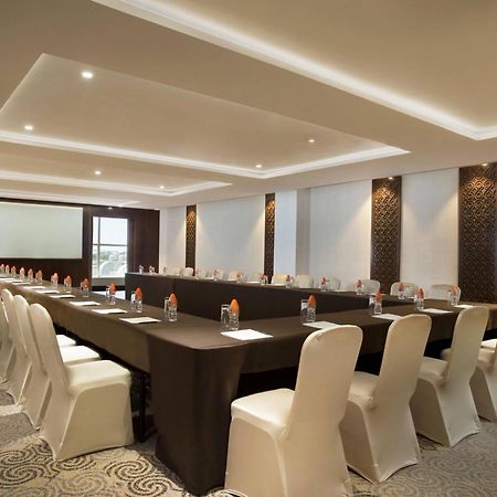 Four Points By Sheraton Makassar Exterior photo