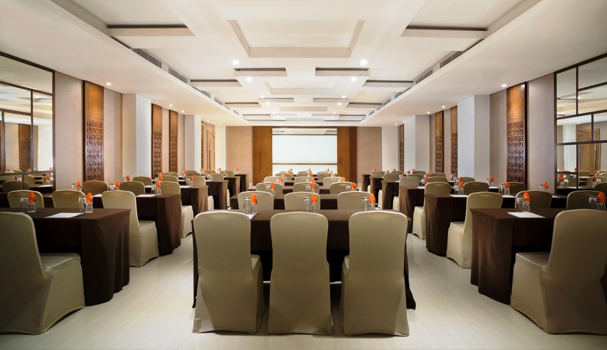 Four Points By Sheraton Makassar Exterior photo