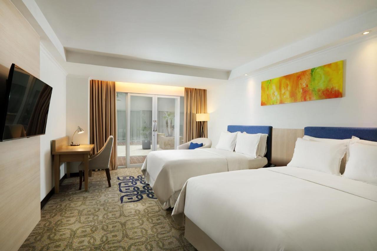 Four Points By Sheraton Makassar Exterior photo
