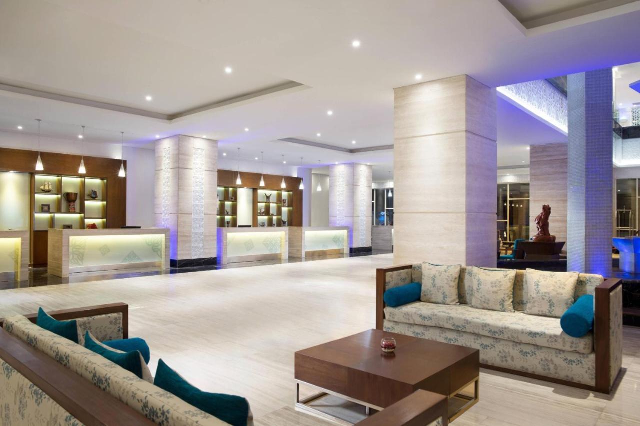 Four Points By Sheraton Makassar Exterior photo