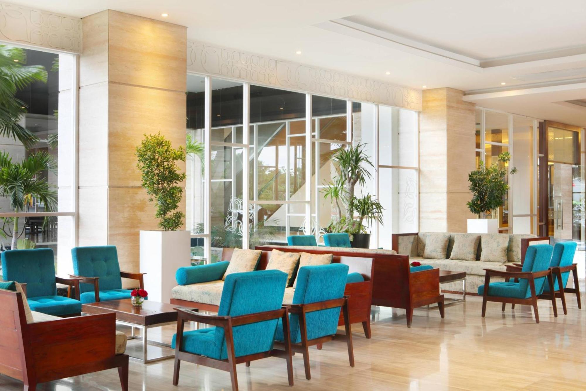 Four Points By Sheraton Makassar Exterior photo